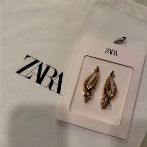 Zara Snail shell earrings